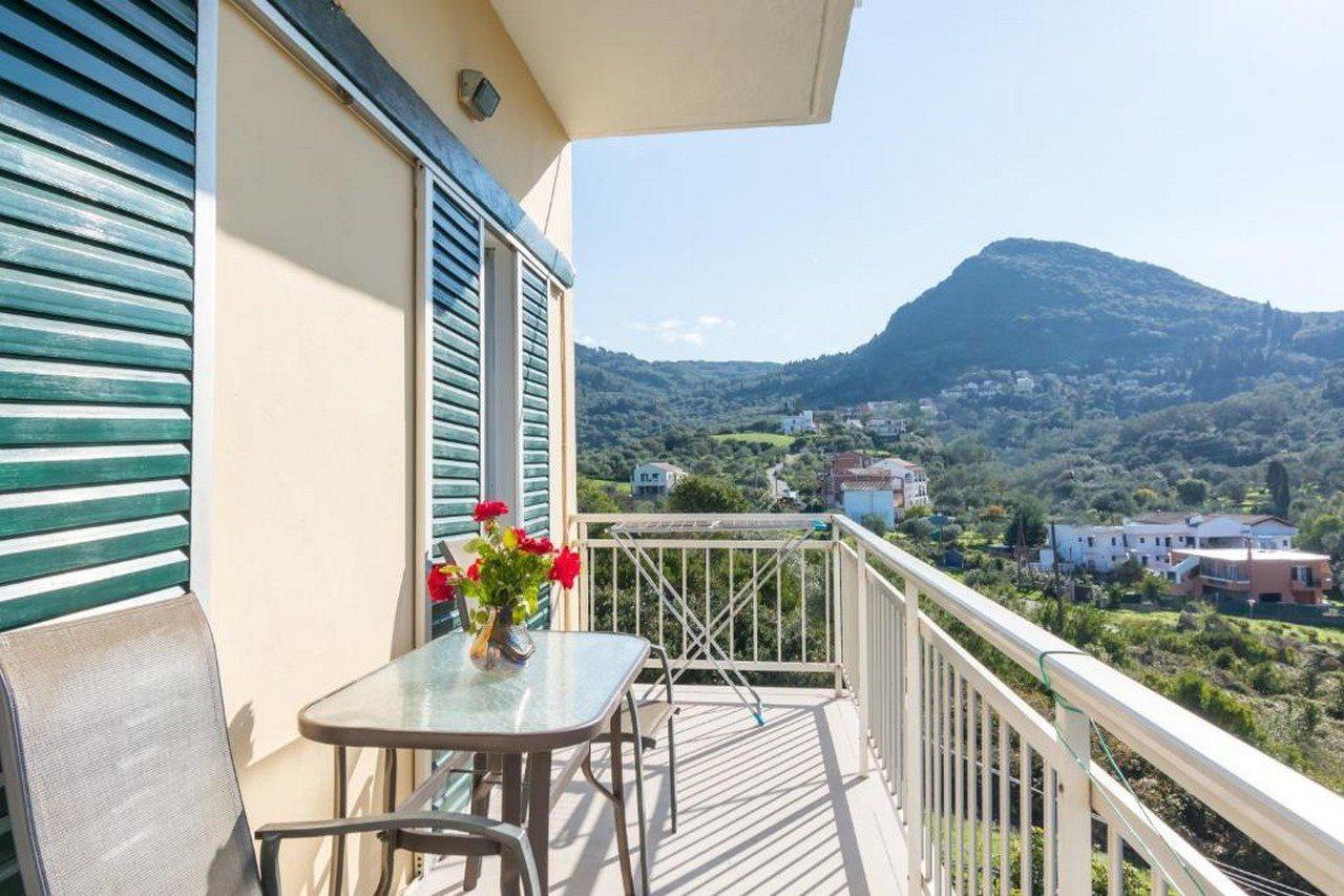 Vlassis Apartments Mesongi Bagian luar foto