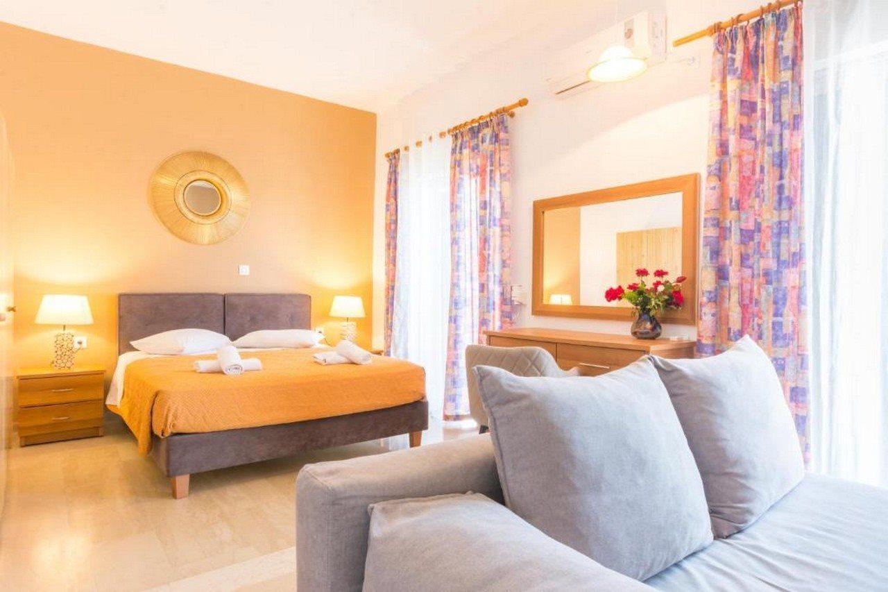 Vlassis Apartments Mesongi Bagian luar foto